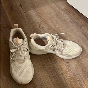 Adidas Bounce Athletic Shoes- 7.5